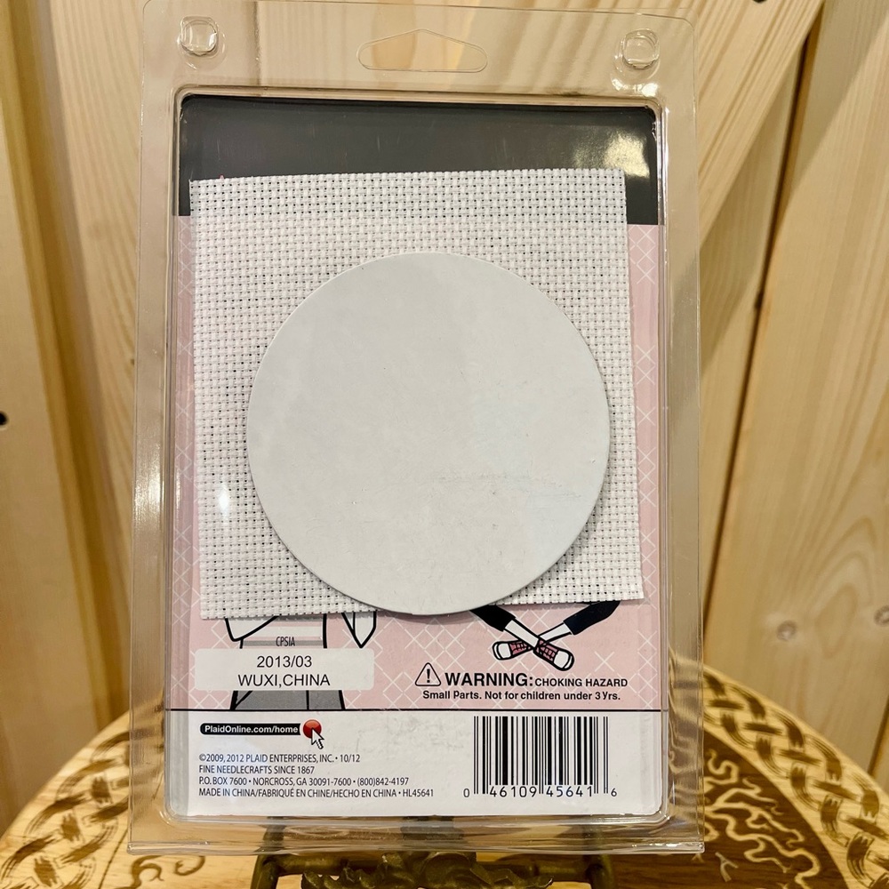 My 1st Stitch Mini Cross Stitch Kit Bucilla Owl 14 ct 3.5 Inch Round 🪡🦉 - Picture 2 of 2